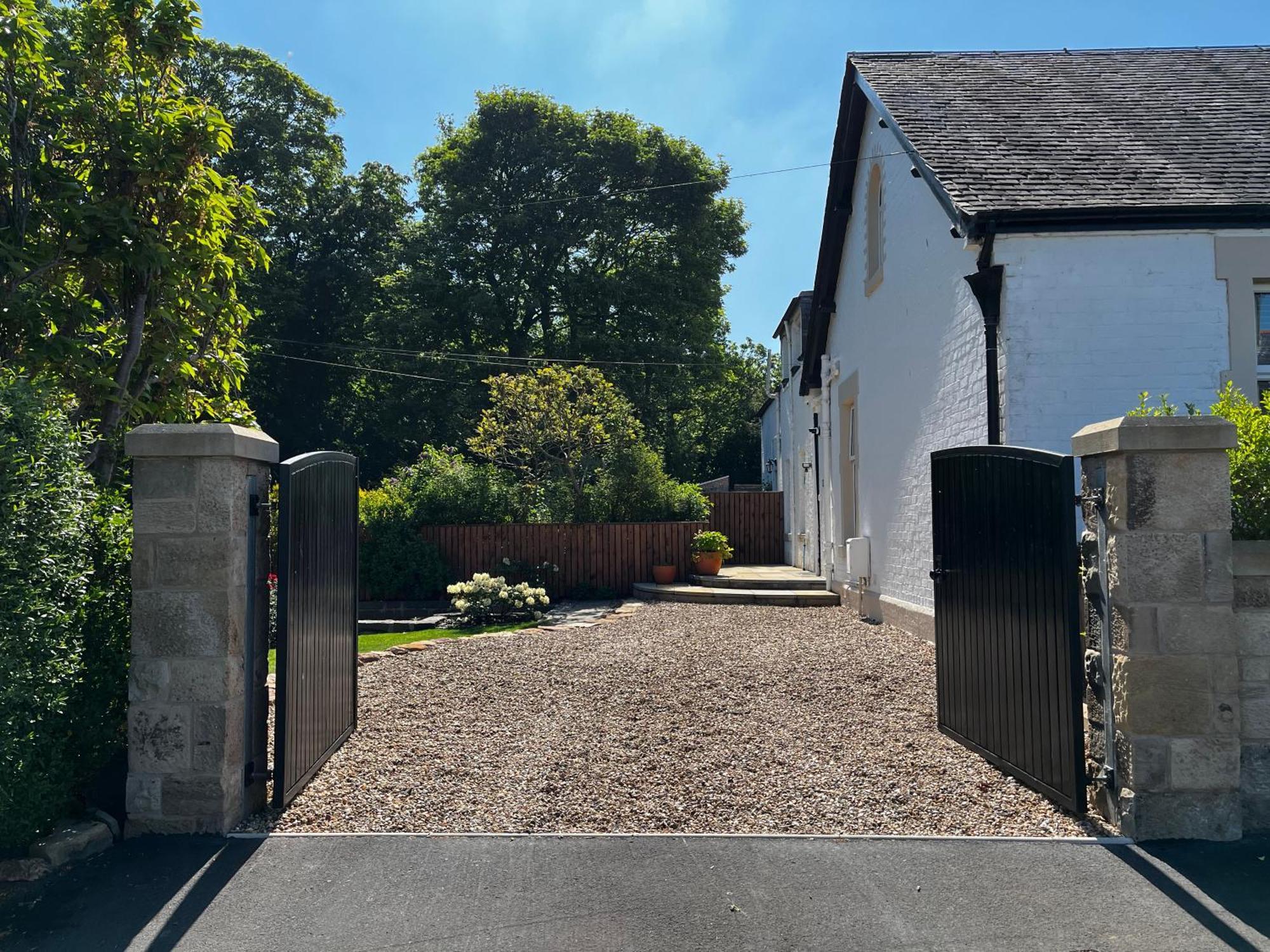 Islay House,Comfortable Home With Private Garden, Pencaitland, East Lothian, Scotland Extérieur photo